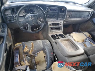 Zdjęcie 8 z 13 samochodu: 2003 GMC YUKON VIN:1GKEC13Z03R143547 - miniatura