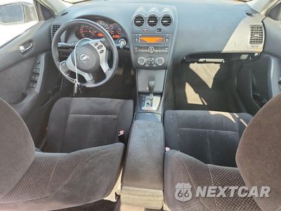 Zdjęcie 8 z 11 samochodu: 2009 NISSAN ALTIMA 2.5 VIN:1N4AL21EX9N542763 - miniatura