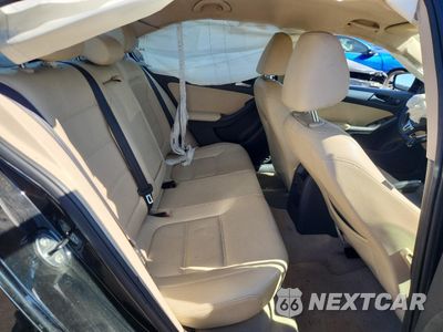 Zdjęcie 10 z 12 samochodu: 2014 VOLKSWAGEN JETTA SE VIN:3VWD17AJ2EM428569 - miniatura
