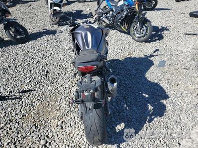 Czwarte zdjęcie samochodu z boku: 2024 YAMAHA MTN1000 C VIN:JYARN79Y1RA000604 - miniatura