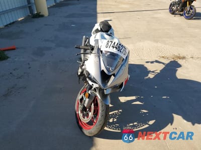 Drugie zdjęcie samochodu z przodu: 2025 KAWASAKI ZX636 K VIN:JKBZXJK12SA010000 - miniatura