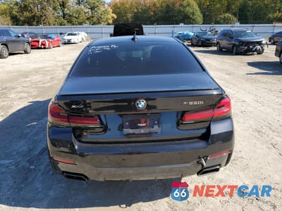 Zdjęcie 6 z 12 samochodu: 2022 BMW M550XI VIN:WBA13BK0XNCJ43688 - miniatura