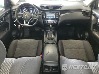 Zdjęcie 8 z 15 samochodu: 2018 NISSAN ROGUE SPORT S VIN:JN1BJ1CR5JW204638 - miniatura