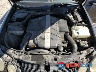 Zdjęcie 11 z 13 samochodu: 2002 MERCEDES-BENZ CLK 430 VIN:WDBLK70G72T121301 - miniatura