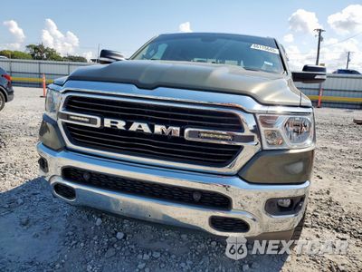 Piąte zdjęcie samochodu w środku: 2020 RAM 1500 BIG HORN/LONE STAR VIN:1C6SRFFT9LN290062 - miniatura