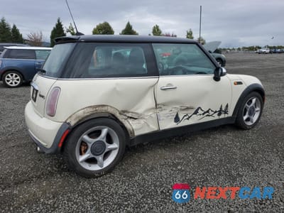 Trzecie zdjęcie samochodu z tyłu: 2005 MINI COOPER VIN:WMWRC33435TC59098 - miniatura