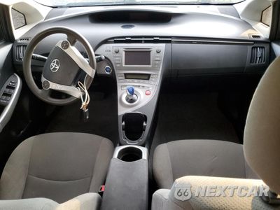 Zdjęcie 8 z 15 samochodu: 2014 TOYOTA PRIUS VIN:JTDKN3DU2E1791979 - miniatura