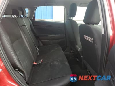 Zdjęcie 11 z 12 samochodu: 2015 MITSUBISHI RVR SE VIN:4A4AH3AU6FE605077 - miniatura