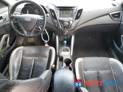 Zdjęcie 8 z 13 samochodu: 2015 HYUNDAI VELOSTER TURBO VIN:KMHTC6AE7FU242184 - miniatura