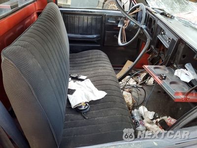Zdjęcie 10 z 11 samochodu: 1984 CHEVROLET S TRUCK S10 VIN:1GCBS14B1E8230515 - miniatura
