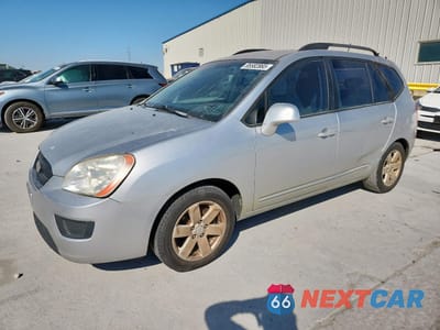2009 KIA RONDO BASE KNAFG528X97222617 - główne zdjęcie licytacji z USA - miniatura
