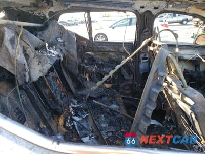 Zdjęcie 11 z 12 samochodu: 2019 VOLVO XC40 T4 INSCRIPTION VIN:YV4AC2HL8K2103239 - miniatura