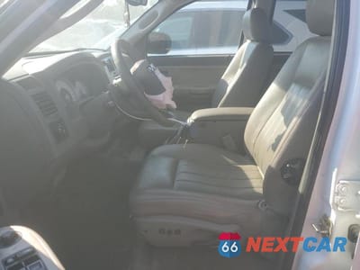 Zdjęcie 7 z 13 samochodu: 2005 DODGE DAKOTA QUAD LARAMIE VIN:1D7HW58N55S289845 - miniatura