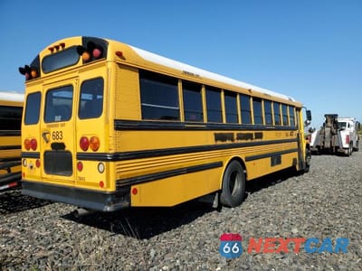 Czwarte zdjęcie samochodu z boku: 2006 THOMAS SAF-T-LINER C2 - SCHOOL BUS VIN:4UZAAXCS56CV84194 - miniatura