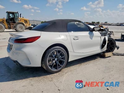 Trzecie zdjęcie samochodu z tyłu: 2023 BMW Z4 SDRIVE30I VIN:WBAHF3C05PWY11943 - miniatura