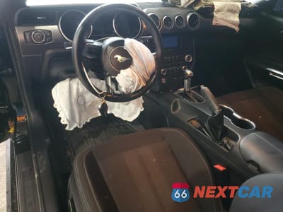 Zdjęcie 8 z 13 samochodu: 2019 FORD MUSTANG GT VIN:1FA6P8CF1K5129980 - miniatura
