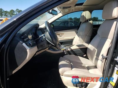 Zdjęcie 7 z 12 samochodu: 2013 BMW 535 XI VIN:WBAFU7C57DDU76384 - miniatura