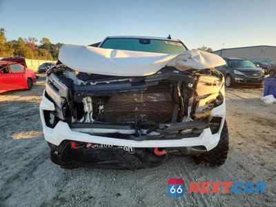 Piąte zdjęcie samochodu w środku: 2022 CHEVROLET SILVERADO K1500 VIN:3GCUDAED1NG579994 - miniatura