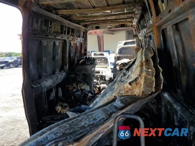 Zdjęcie 10 z 12 samochodu: 2019 MERCEDES BENZ SPRINTER 2500 VIN:WD4PF1CD1KP141175 - miniatura