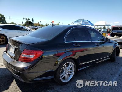 Trzecie zdjęcie samochodu z tyłu: 2013 MERCEDES-BENZ C 250 VIN:WDDGF4HB9DR249561 - miniatura
