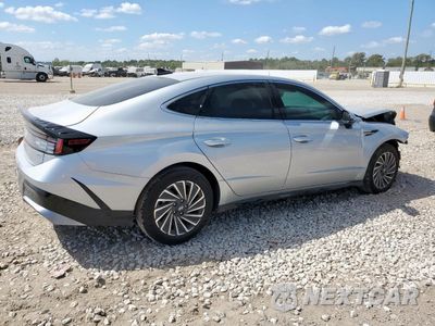 Trzecie zdjęcie samochodu z tyłu: 2025 HYUNDAI SONATA HYBRID VIN:KMHL34JJ6SA124222 - miniatura