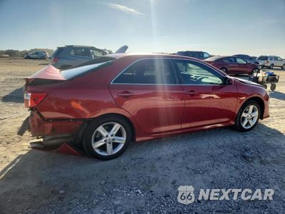 Trzecie zdjęcie samochodu z tyłu: 2014 TOYOTA CAMRY L VIN:4T1BF1FK7EU821890 - miniatura