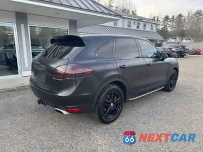 Czwarte zdjęcie samochodu z boku: 2013 PORSCHE CAYENNE VIN:WA1AF2A23DLA34855 - miniatura