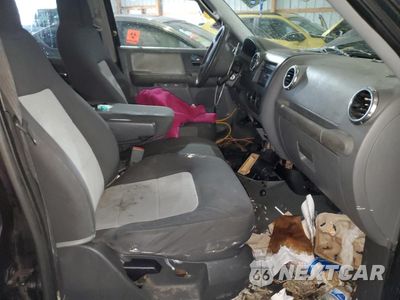 Zdjęcie 7 z 13 samochodu: 2004 FORD EXPEDITION XLS VIN:1FMRU13W84LB82029 - miniatura