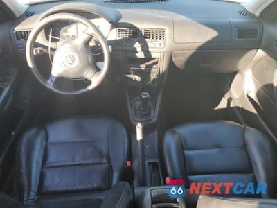 Zdjęcie 8 z 14 samochodu: 2000 VOLKSWAGEN JETTA GLS VIN:3VWSA29M7YM013521 - miniatura