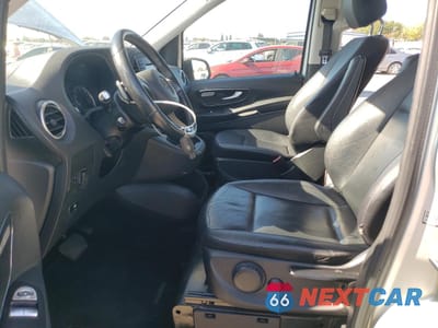 Zdjęcie 7 z 14 samochodu: 2017 MERCEDES-BENZ METRIS VIN:WD4PG2EE3H3302540 - miniatura