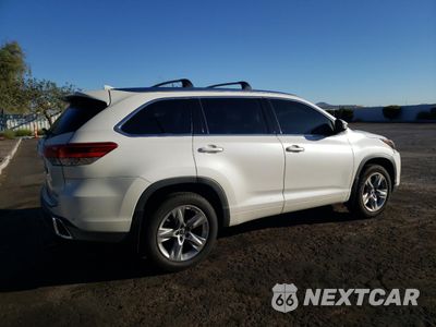 Trzecie zdjęcie samochodu z tyłu: 2019 TOYOTA HIGHLANDER LIMITED VIN:5TDDZRFH6KS973554 - miniatura