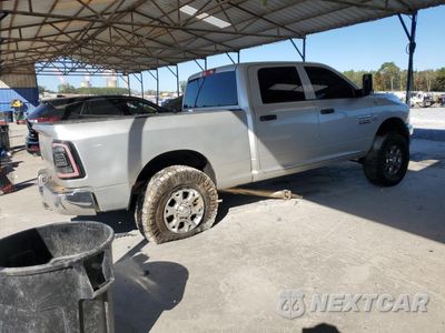 Trzecie zdjęcie samochodu z tyłu: 2013 RAM 2500 ST VIN:3C6UR5CL3DG599740 - miniatura
