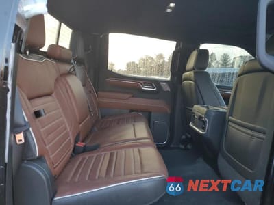 Zdjęcie 10 z 12 samochodu: 2023 GMC SIERRA K1500 DENALI ULTIMATE VIN:1GTUUHE87PZ191991 - miniatura