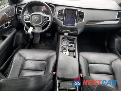 Zdjęcie 8 z 12 samochodu: 2018 VOLVO XC90 T6 VIN:YV4A22PK7J1216180 - miniatura