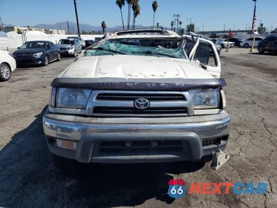 Piąte zdjęcie samochodu w środku: 1999 TOYOTA 4RUNNER SR5 VIN:JT3GN86R6X0127502 - miniatura