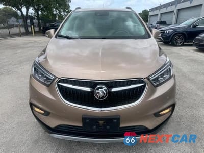 Piąte zdjęcie samochodu w środku: 2019 BUICK ENCORE ESSENCE VIN:KL4CJCSM3KB734676 - miniatura
