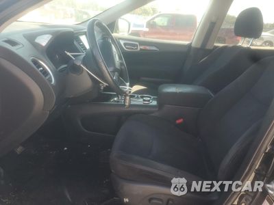 Zdjęcie 7 z 14 samochodu: 2013 NISSAN PATHFINDER S VIN:5N1AR2MM3DC668054 - miniatura