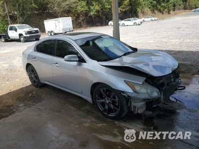 Czwarte zdjęcie samochodu z boku: 2012 NISSAN MAXIMA 3.5 S VIN:1N4AA5AP2CC856533 - miniatura