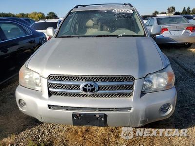 Piąte zdjęcie samochodu w środku: 2006 TOYOTA HIGHLANDER HYBRID VIN:JTEEW21A160024917 - miniatura