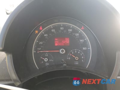 Zdjęcie 9 z 13 samochodu: 2008 VOLKSWAGEN NEW BEETLE CONVERTIBLE SE VIN:3VWRF31Y88M414810 - miniatura