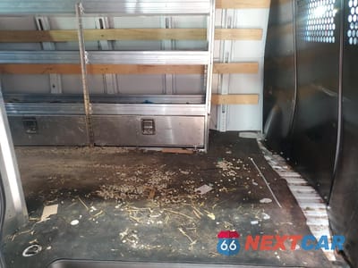 Zdjęcie 11 z 13 samochodu: 2021 CHEVROLET EXPRESS G2500 - CARGO VAN VIN:1GCWGAF77M1309822 - miniatura