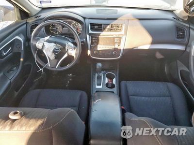 Zdjęcie 8 z 11 samochodu: 2017 NISS ALTIMA 2.5 VIN:1N4AL3AP9HN364608 - miniatura