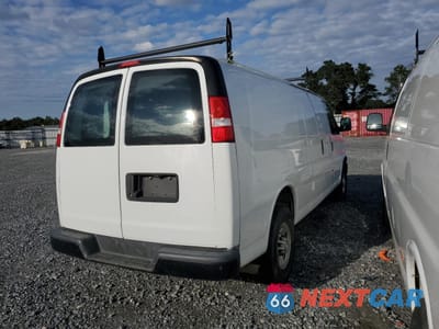 Trzecie zdjęcie samochodu z tyłu: 2021 CHEVROLET EXPRESS G2500 VIN:1GCWGBFP5M1230641 - miniatura