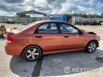 Trzecie zdjęcie samochodu z tyłu: 2008 KIA SPECTRA EX VIN:KNAFE121785018787 - miniatura