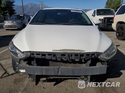 Piąte zdjęcie samochodu w środku: 2017 HYUNDAI ELANTRA SE VIN:5NPD74LF7HH139223 - miniatura