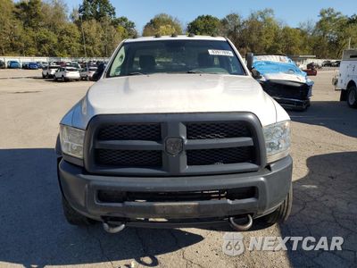 Piąte zdjęcie samochodu w środku: 2018 RAM 5500 VIN:3C7WRMDJ7JG244030 - miniatura