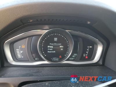 Zdjęcie 9 z 11 samochodu: 2015 VOLVO V60 CROSS COUNTRY PREMIER VIN:YV4612HK3F1000499 - miniatura