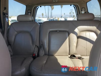 Zdjęcie 10 z 16 samochodu: 2000 FORD EXPEDITION EDDIE BAUER VIN:1FMRU17LXYLA79362 - miniatura
