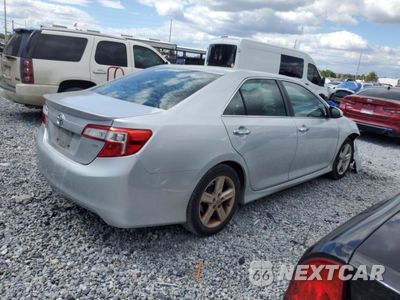 Trzecie zdjęcie samochodu z tyłu: 2014 TOYOTA CAMRY L VIN:4T1BF1FK9EU345965 - miniatura