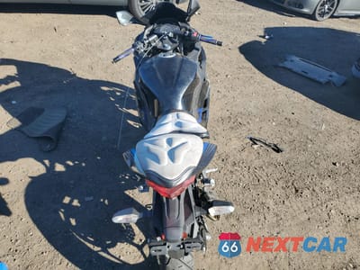 Zdjęcie 6 z 10 samochodu: 2014 KAWASAKI EX300 B VIN:JKAEX8B15EA005177 - miniatura